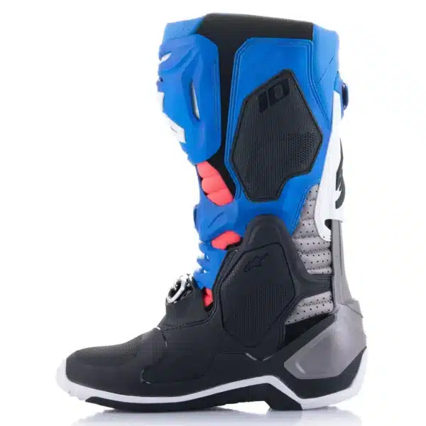 Tech 10 Supervented Boots in Striking Blue/Black/White – Ultimate Performance and Style for Your Off-Road Adventures!