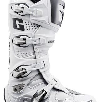 GAERNE SG-12 Boots in Pure White – Elevate Your Ride with Stylish Precision and Maximum Comfort!